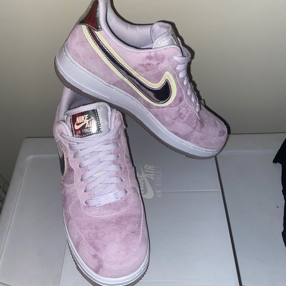 Nike Air Force 1’s - Picture 3 of 8